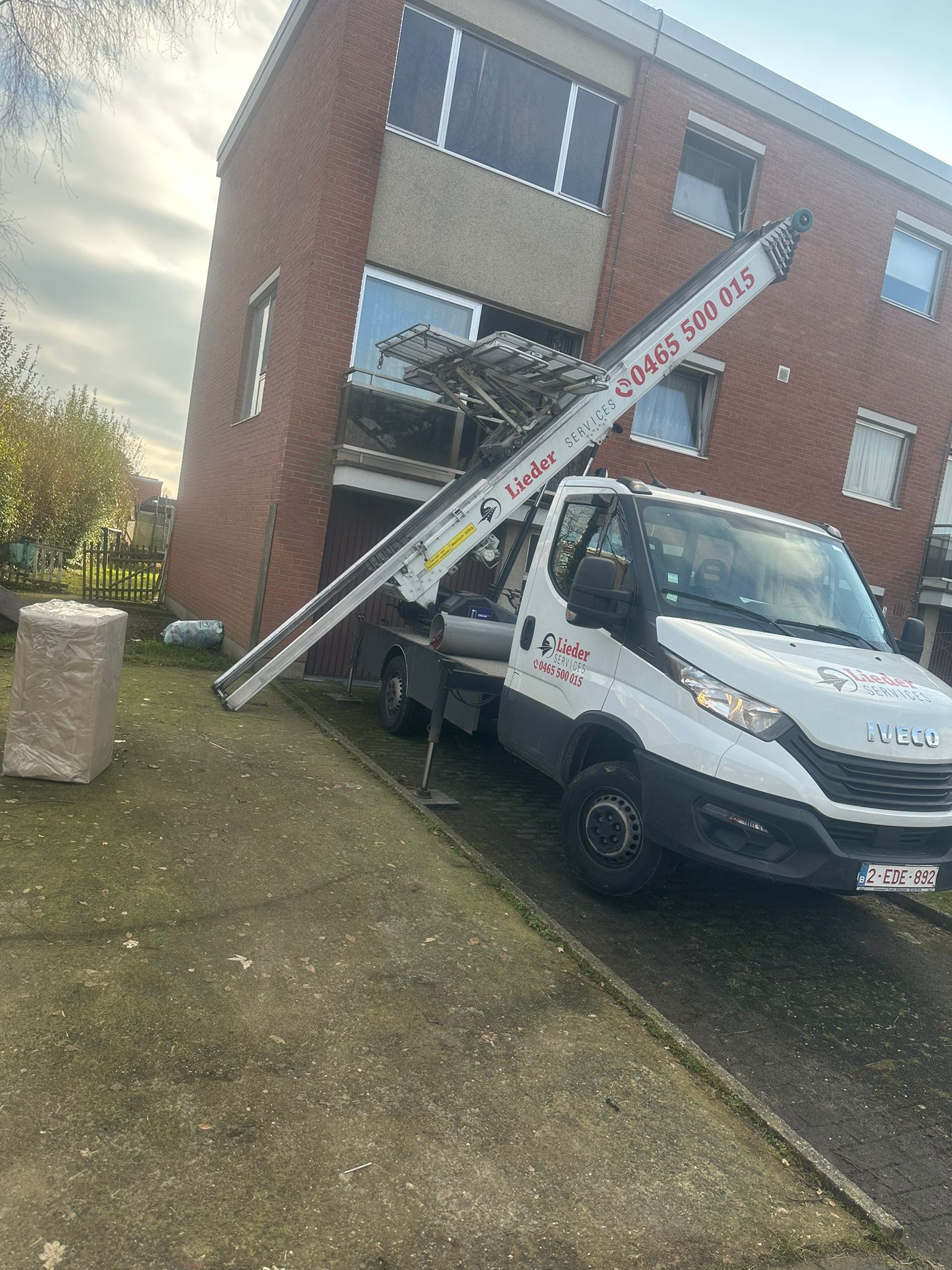 Ladderlift type 1 in actie